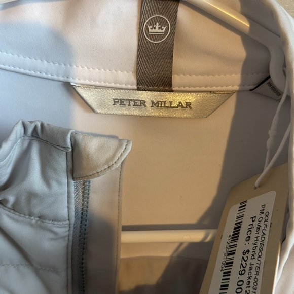 Brand New. Peter Millar Ladies Jacket. Size XL with Medinah on sleeve. - Picture 2 of 10